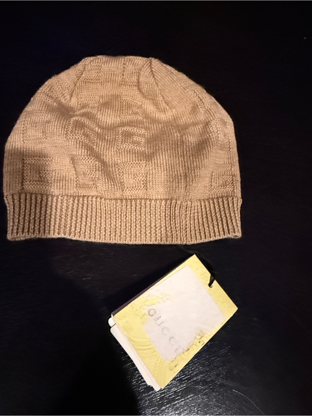NWT Gucci Beige Knit Logo Beanie - Picture 2 of 3